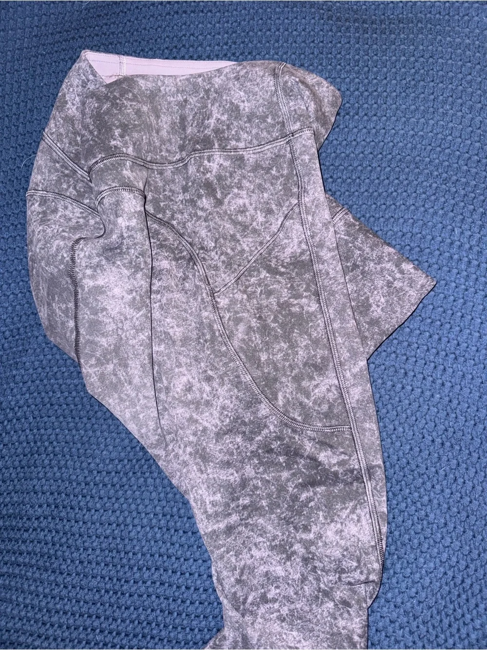 Lululemon Invigorate High Rise Tight 25”
